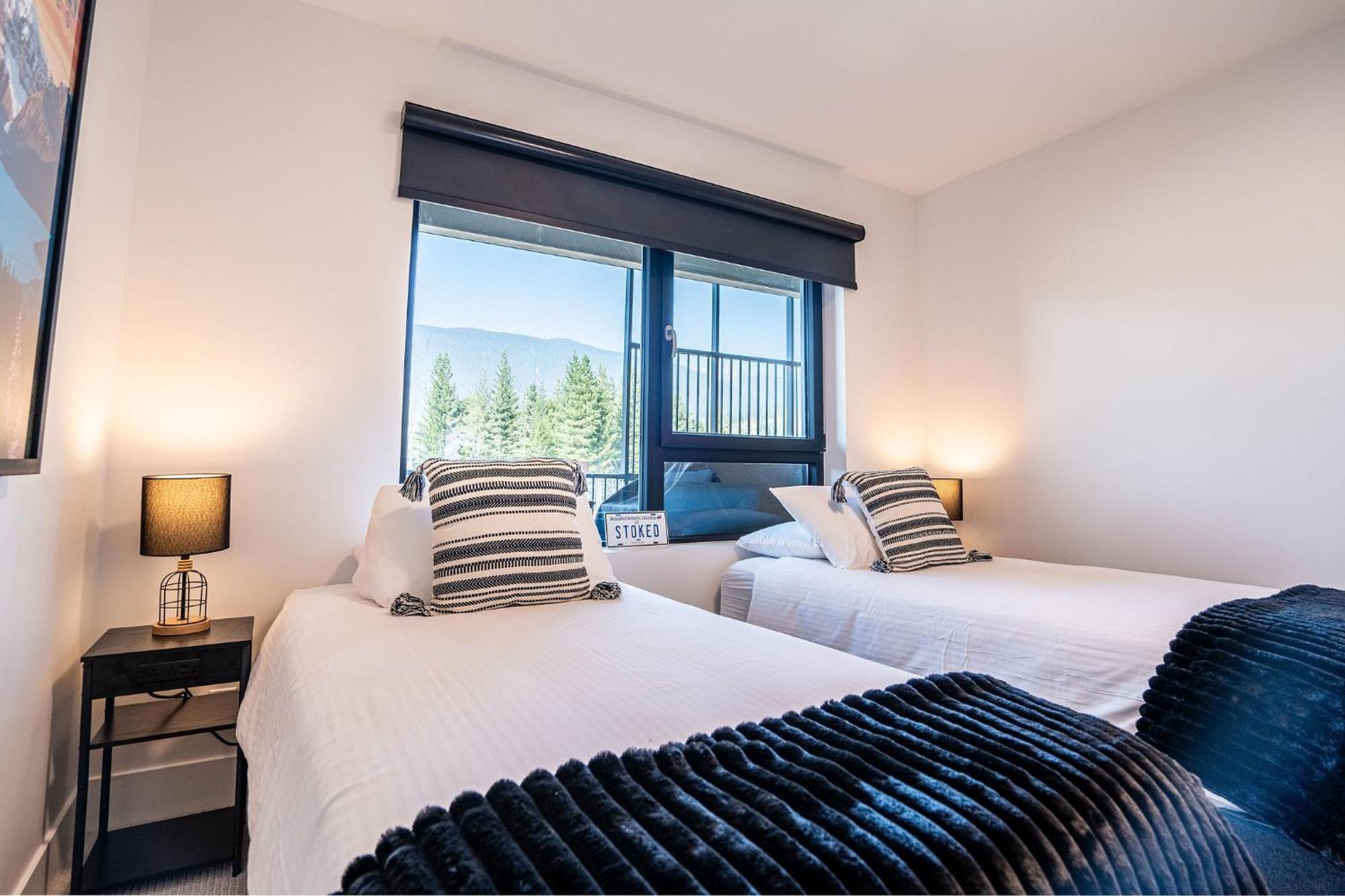 Ferienwohnung Alpine Haven By Revelstoke Vacations Exterior foto